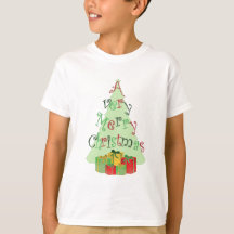 Feliz texto navideño con camisetas de árbol y rega