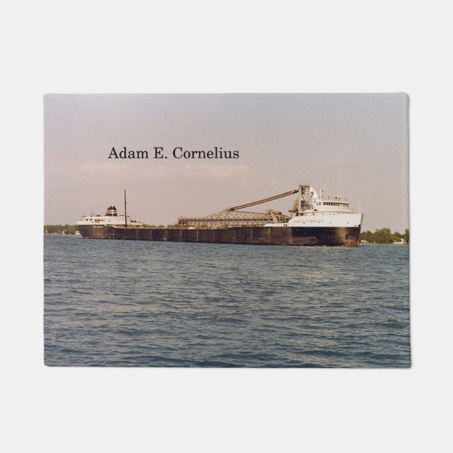 Felpudo Adam E. Cornelius (Anverso)