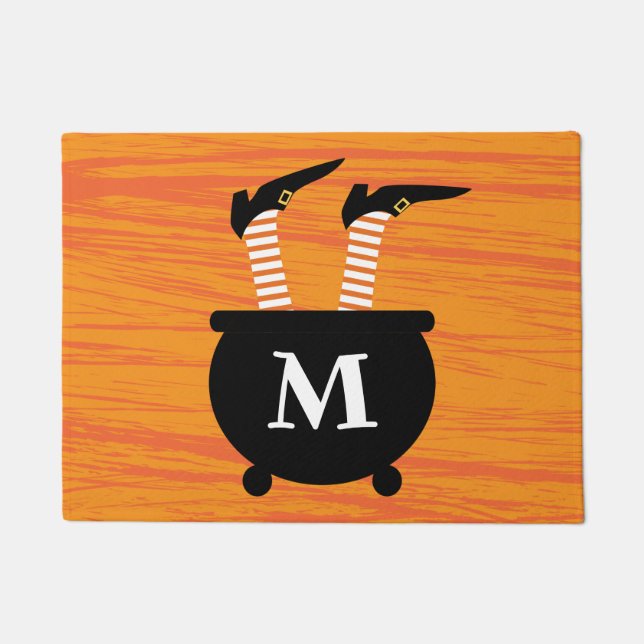 Felpudo ¡Agrega tu inicial | Bruja en un caldero de bruja (Anverso)