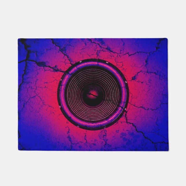 Felpudo Altavoz musical en una pared rota (Anverso)