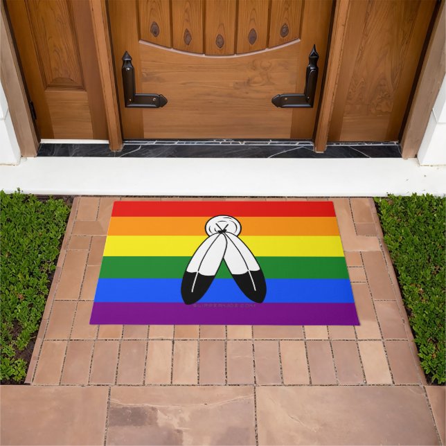 Felpudo bandera del orgullo de dos espíritus de SlipperyJo (Exterior)