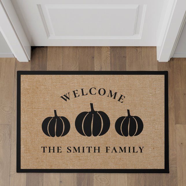 Felpudo Bienvenida a la familia Rustic Black Pumpkins (Subido por el creador)