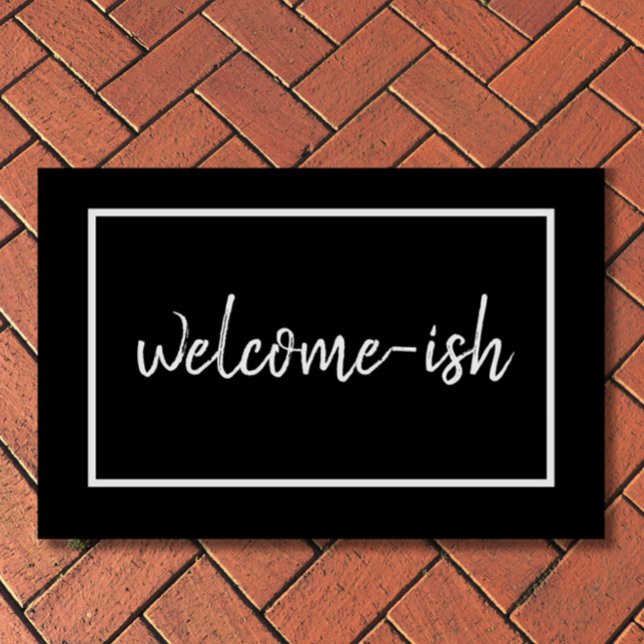 Felpudo "Bienvenida", gracioso texto antisocial de introve ("Welcome-ish" reads this funny, sarcastic doormat for introverts, the antisocial and lovably grumpy.)