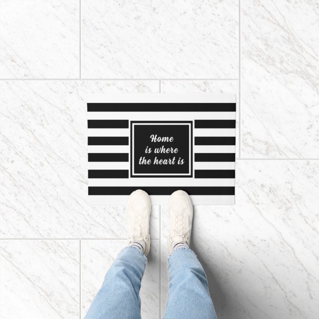 Felpudo Bienvenido a Style Black & White Stripe Personaliz (Interior)