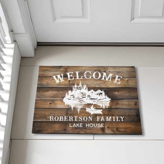 Felpudo Bienvenidos a Family Lake House Rustic Wood (Subido por el creador)