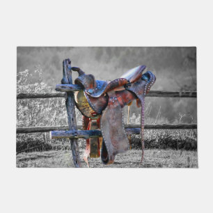 Felpudo Caballo En La Valla De Corral En Occidente