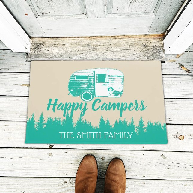 Felpudo Camping Family Happy Campers Trailer & Forest (Subido por el creador)