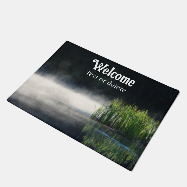 Felpudo Capturas En La Niebla En Un Estanque Personalizado (Angular)