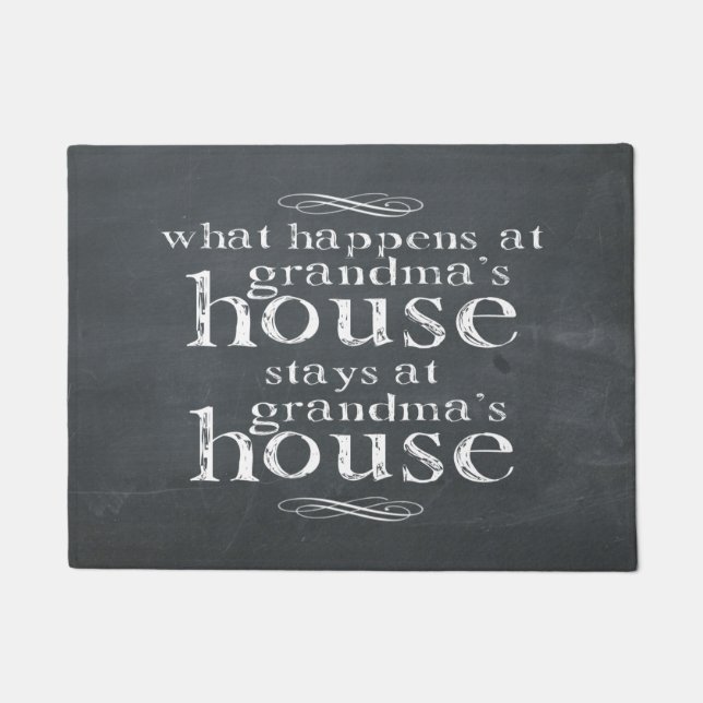 Felpudo Cartel de lo que pasa en la casa de la abuela (Anverso)