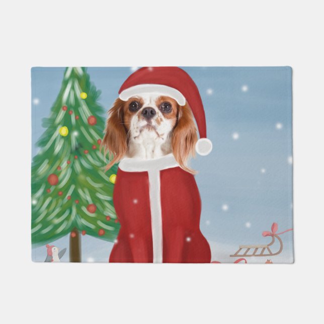 Felpudo Cavalier King Dog en Nieve con regalos de Navidade (Anverso)