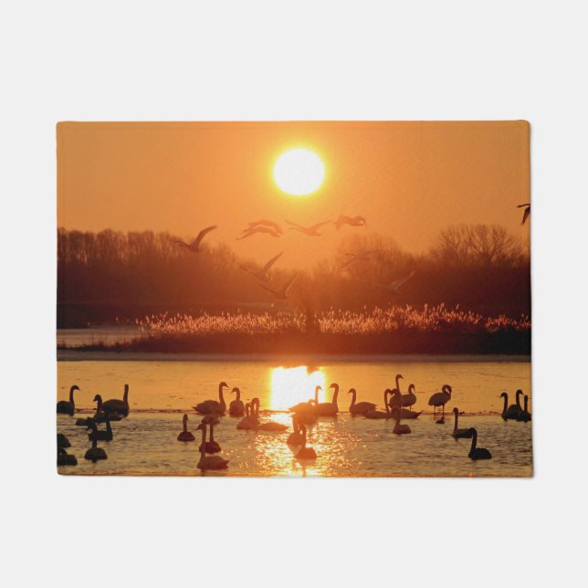 Felpudo Cisnes al amanecer (Anverso)