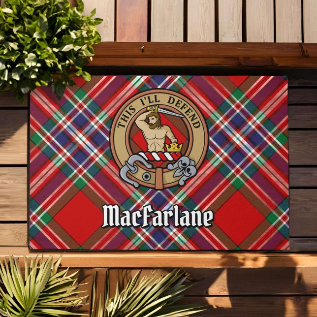 Felpudo Clan MacFarlane Escudo sobre Tartán (Subido por el creador)