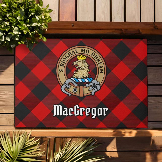 Felpudo Clan MacGregor Escudo sobre Rob Roy Tartán (Subido por el creador)