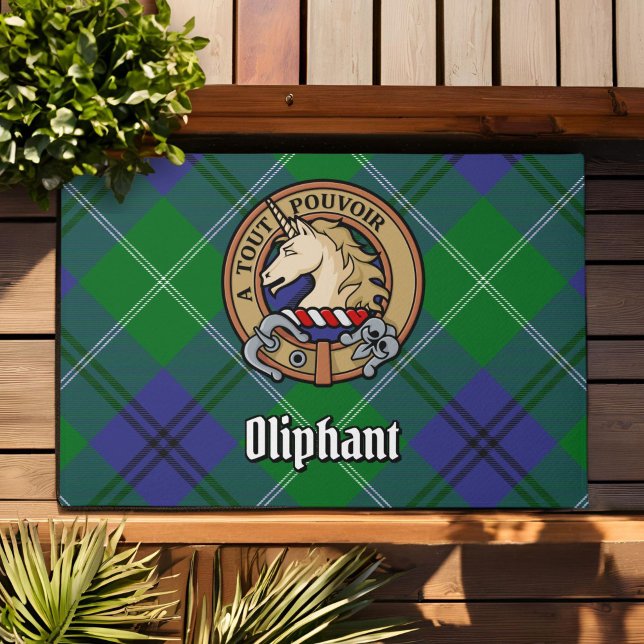 Felpudo Clan Oliphant Escudo sobre Tartán (Subido por el creador)