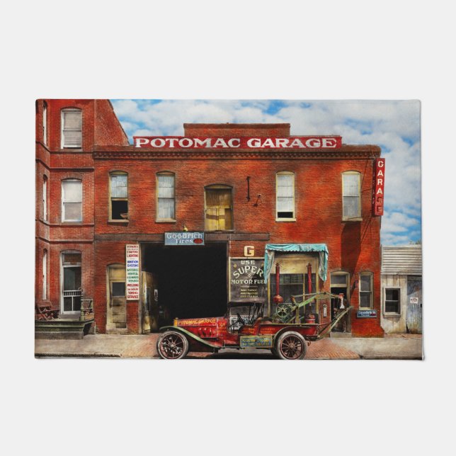 Felpudo Coche - garaje - garaje 1922 de la cosa mal (Anverso)