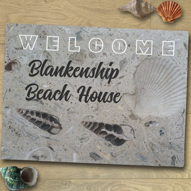 Felpudo Conchas de mar en casa de playa personalizada (Subido por el creador)