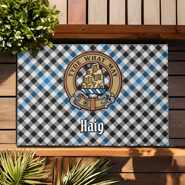 Felpudo Crest de Clan Haig sobre Tartán de Cuadros (Subido por el creador)