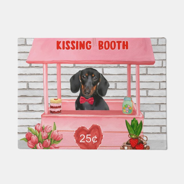 Felpudo Dachshund Dog El día de San Valentín Kissing Booth (Anverso)