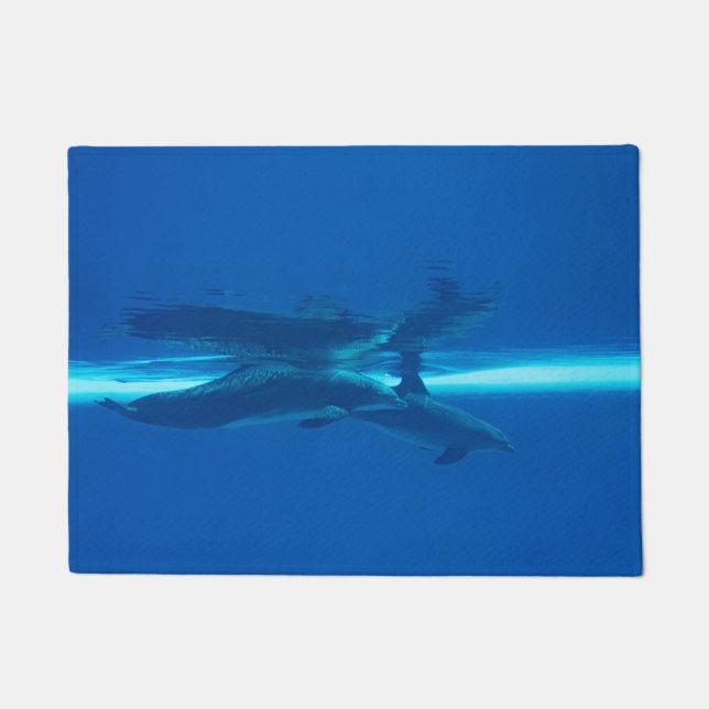Felpudo Delfines y reflexiones, doormat azul oceánico (Anverso)