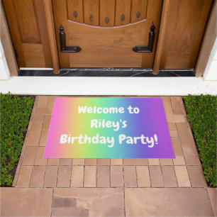 Felpudo Doormat de bienvenida al cumpleaños del arcoiris p