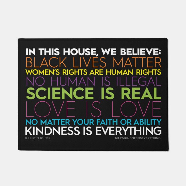 Felpudo Doormat del #InThisHouse (Anverso)