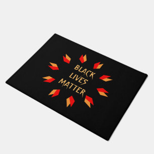 Felpudo Doormat negro de la materia de las vidas