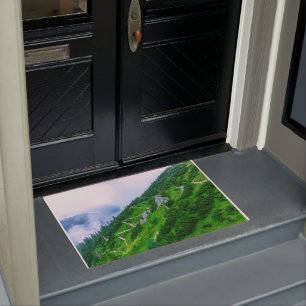 Felpudo El camino empinado de la montaña