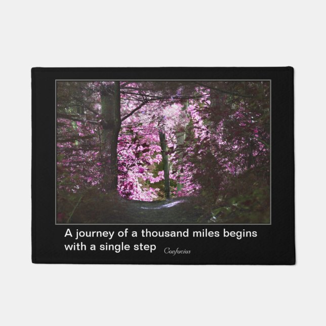 Felpudo El viaje comienza con la cita de Confucio Inspirad (Anverso)