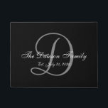 Felpudo Elegante Monograma Gris Negro Nombre Boda de recié<br><div class="desc">Diseño monograma personalizado en blanco y negro y gris con apellido de novia y novio y fecha boda en un fondo negro. Hace un regalo único y grandioso para los recién casados. Ideal para una nueva casa juntos. Personalizar con su nombre, fecha inicial de monograma y boda y colores. Elke...</div>