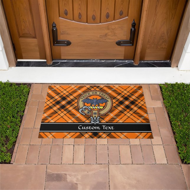 Felpudo Escudo de Halloween sobre Tartan Doormat (Exterior)
