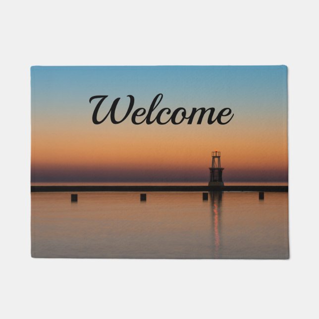 Felpudo Faro de North Ave Sunrise Welcome Doormat (Anverso)