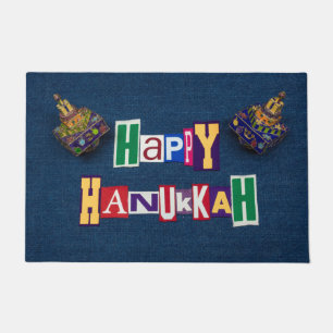Felpudo Feliz Hanukkah Denim y Dreidels