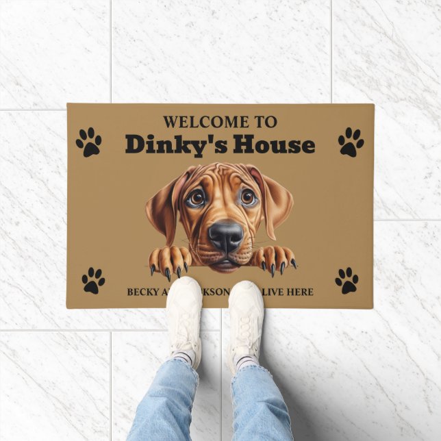 Felpudo Foto de perro Rhodesian Ridgeback lindo (Interior)