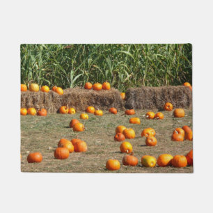 Felpudo Fotografía de cosecha otoñal de calabazas, maíz y