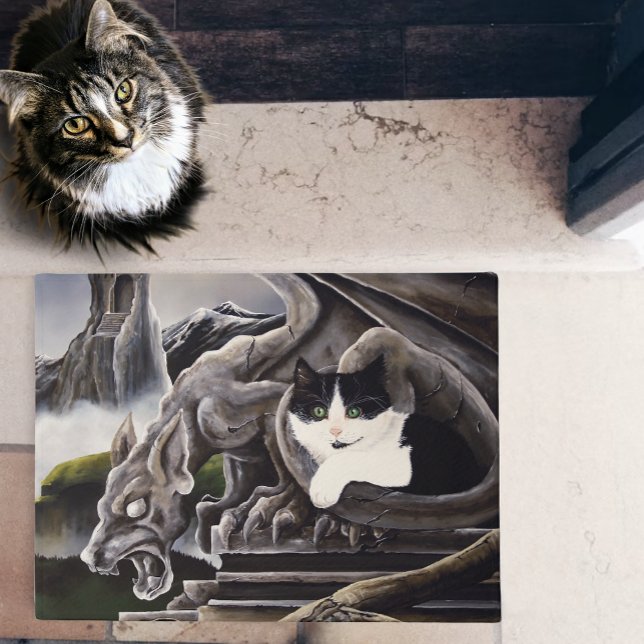 Felpudo Gargoyle de gato blanco negro (Subido por el creador)