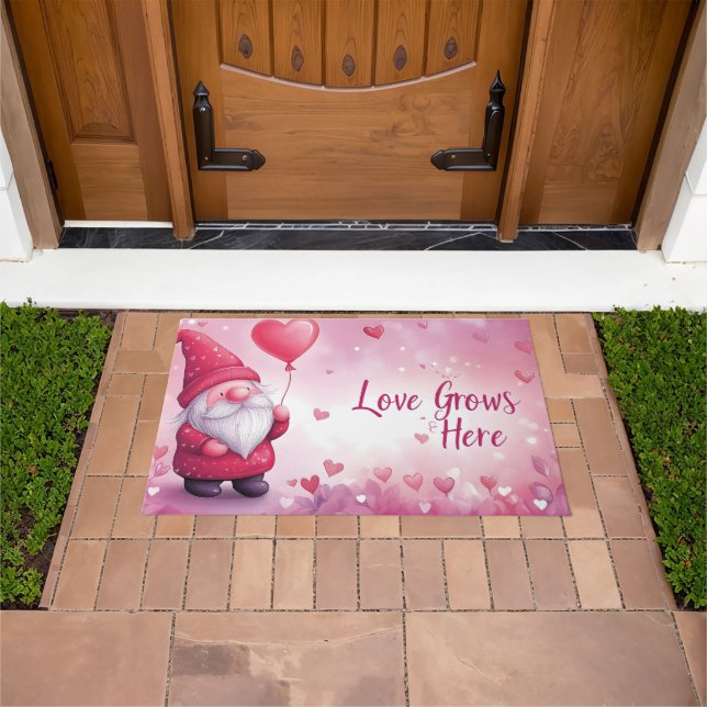 Felpudo Gnome El día de San Valentín adorable con globo ca (Exterior)