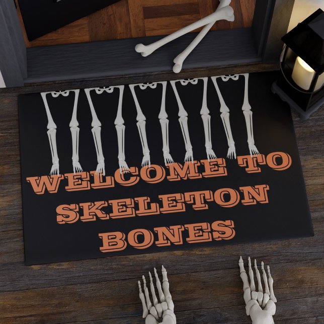 Felpudo Graciosa bienvenida a Skeleton Bones Halloween Doo (Welcome to Skeleton Bones doormat perfect for halloween!. Just add your name)