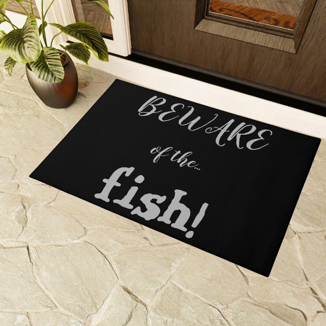 Felpudo Gracioso cuidado con la advertencia inusual de los (Subido por el creador)