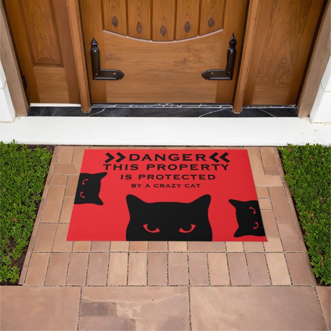 Felpudo Gracioso gato peligroso Doormat (Exterior)