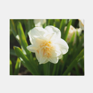 Felpudo Grandes narcisos blancos en un día de primavera