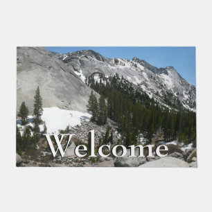 Felpudo Granito de nieve domina Panorama en Yosemite