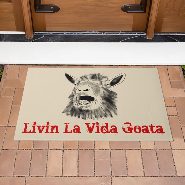 Felpudo Gritando el gracioso lema de Goat Livin La Vida Go (Funny screaming goat animal art and quote livin la Vida Goata doormat)