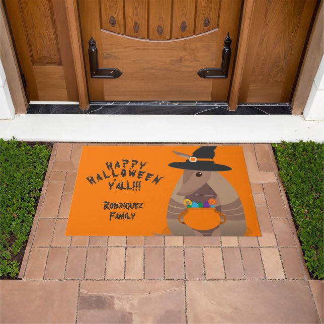 Felpudo Halloween Trick-or-Treating Armadillo Witch Texas (Exterior)
