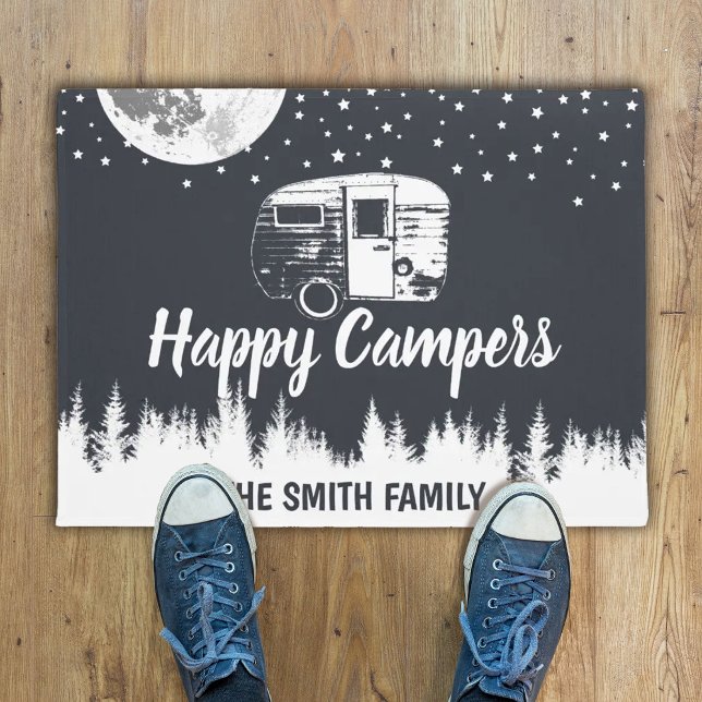 Felpudo Happy Campers Moon Forest Family Name (Subido por el creador)