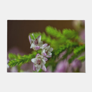 Felpudo Heather Spring flor evergreen flor morado blanco