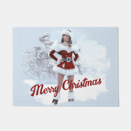 Felpudo Hermosa mujer Navidad por la nieve de invierno