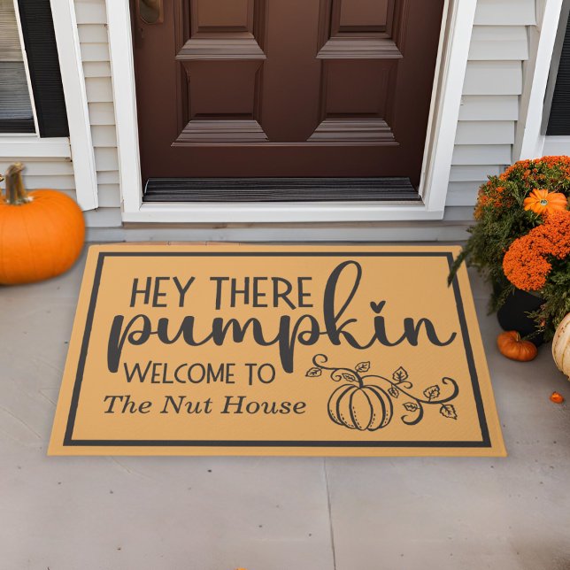 Felpudo Hola, Personalizado De Calabaza, Bienvenida (Hey There Pumpkin Custom Welcome Doormat)