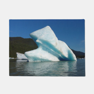 Felpudo Iceberg sobre el lago Mendenhall en Alaska