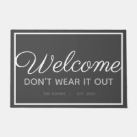 La bienvenida divertida de la familia | Moderno Es