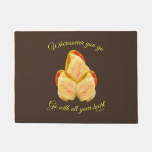 Felpudo La Flor De Tulipán Va Con El Corazón Inspirador